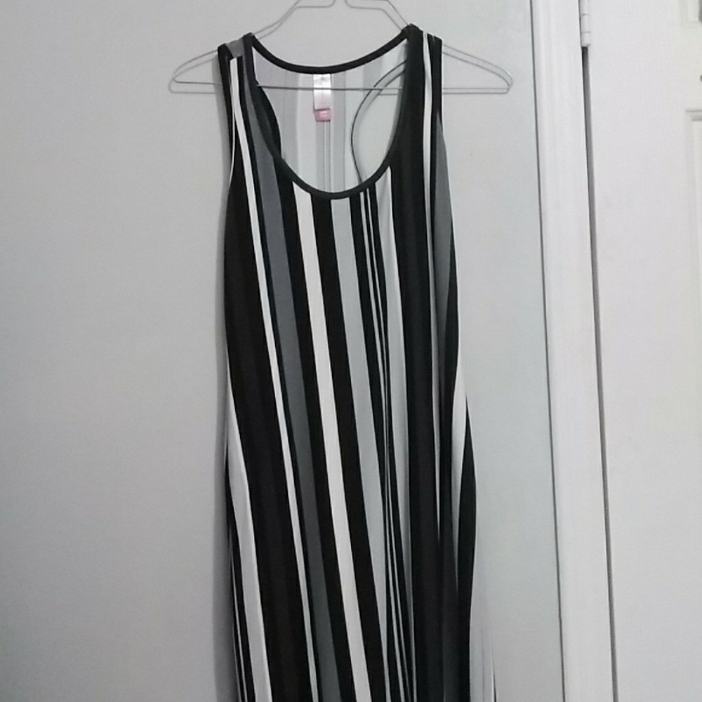 NoBo Grey Scale Dress
